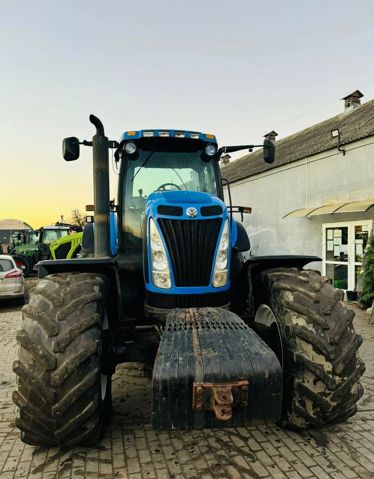 New Holland T8040 - טרקטור חקלאי: תמונה 5 New Holland T8040 - טרקטור חקלאי: תמונה 5