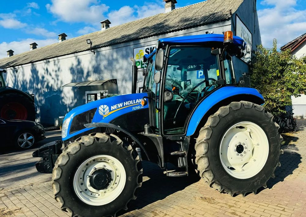 New Holland TD5.95 - טרקטור חקלאי: תמונה 4 New Holland TD5.95 - טרקטור חקלאי: תמונה 4