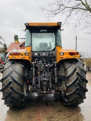 Renault ARES 826 RZ - טרקטור חקלאי: תמונה 4 Renault ARES 826 RZ - טרקטור חקלאי: תמונה 4