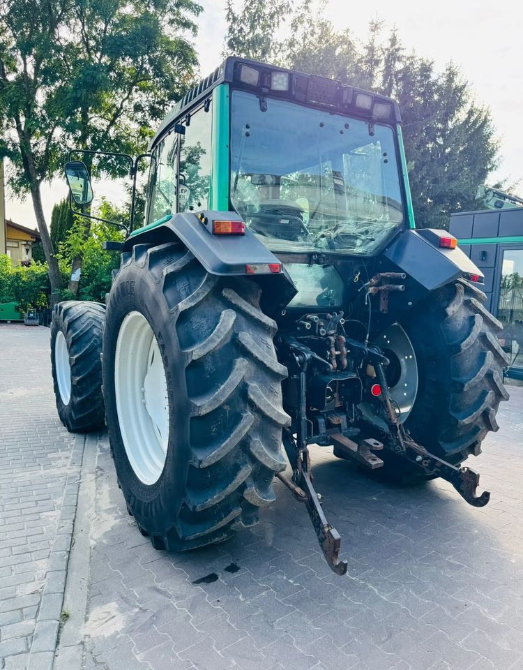 Valtra 8150 - טרקטור חקלאי: תמונה 4 Valtra 8150 - טרקטור חקלאי: תמונה 4