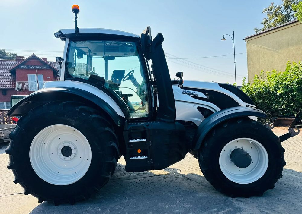 Valtra T174 UNLIMITED Versu - טרקטור חקלאי: תמונה 2 Valtra T174 UNLIMITED Versu - טרקטור חקלאי: תמונה 2