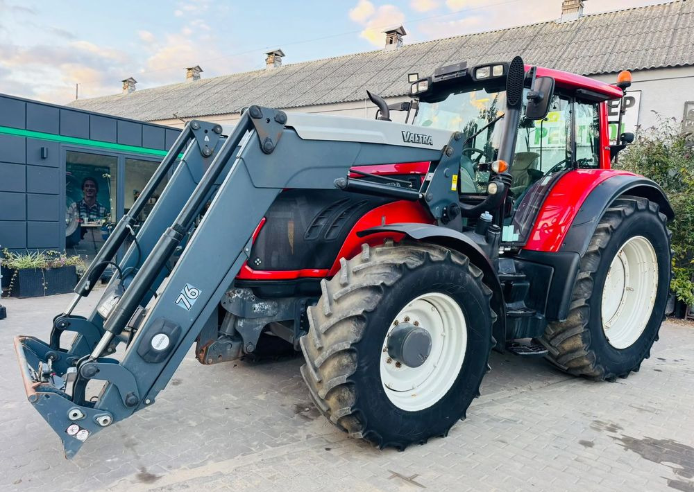 Valtra T213 Versu - טרקטור חקלאי: תמונה 4 Valtra T213 Versu - טרקטור חקלאי: תמונה 4