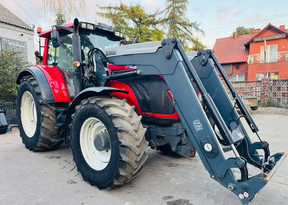Valtra T213 Versu - טרקטור חקלאי: תמונה 5 Valtra T213 Versu - טרקטור חקלאי: תמונה 5