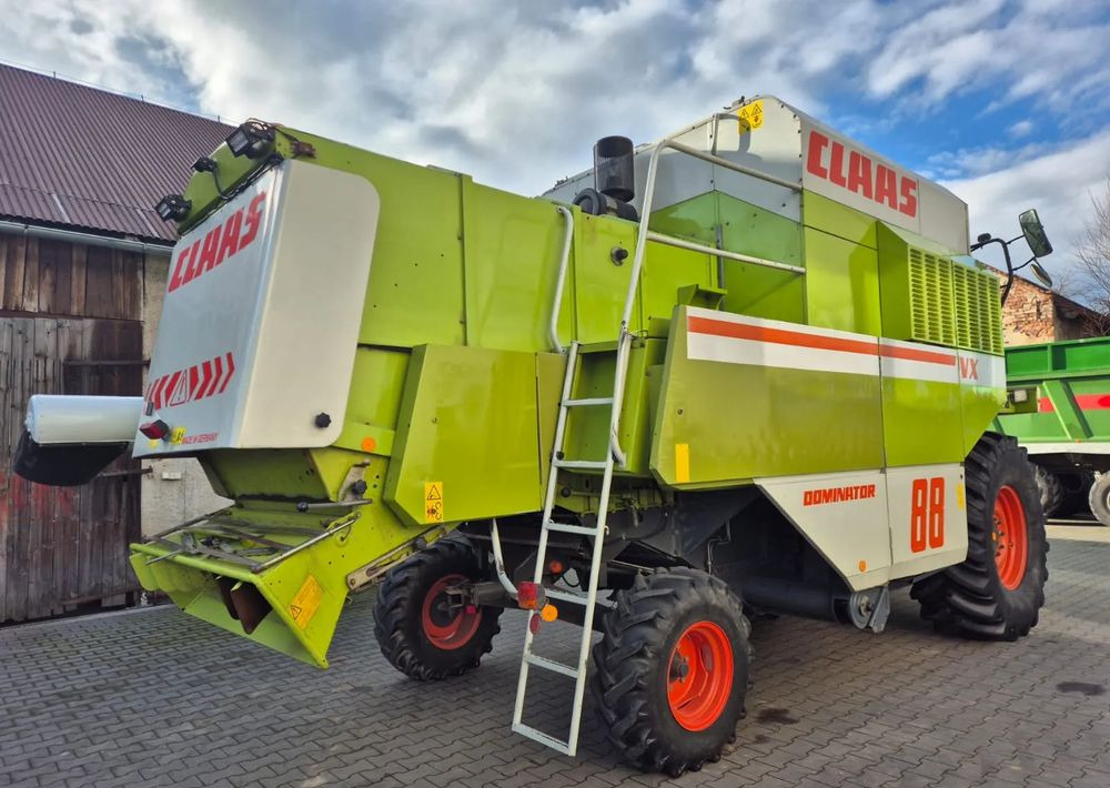 Claas Dominator VX 88 - מקצרת קומבינה: תמונה 4 Claas Dominator VX 88 - מקצרת קומבינה: תמונה 4