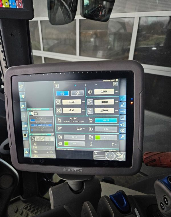 Deutz-Fahr Agrotron Warrior 7250TTV - טרקטור חקלאי: תמונה 5 Deutz-Fahr Agrotron Warrior 7250TTV - טרקטור חקלאי: תמונה 5