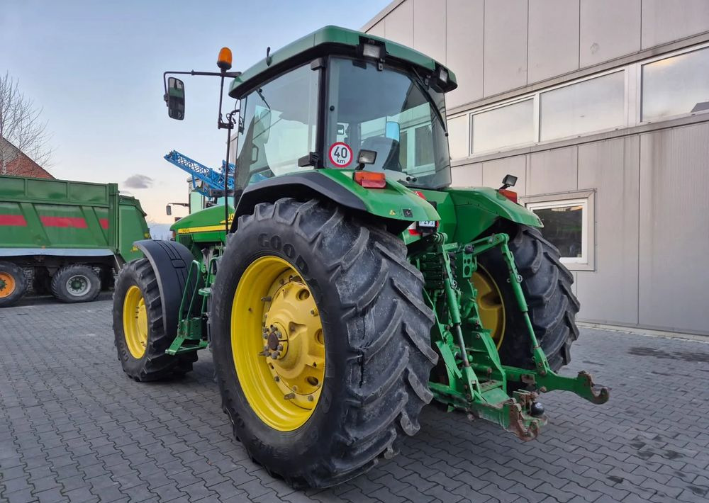 John Deere 8310 - טרקטור חקלאי: תמונה 5 John Deere 8310 - טרקטור חקלאי: תמונה 5