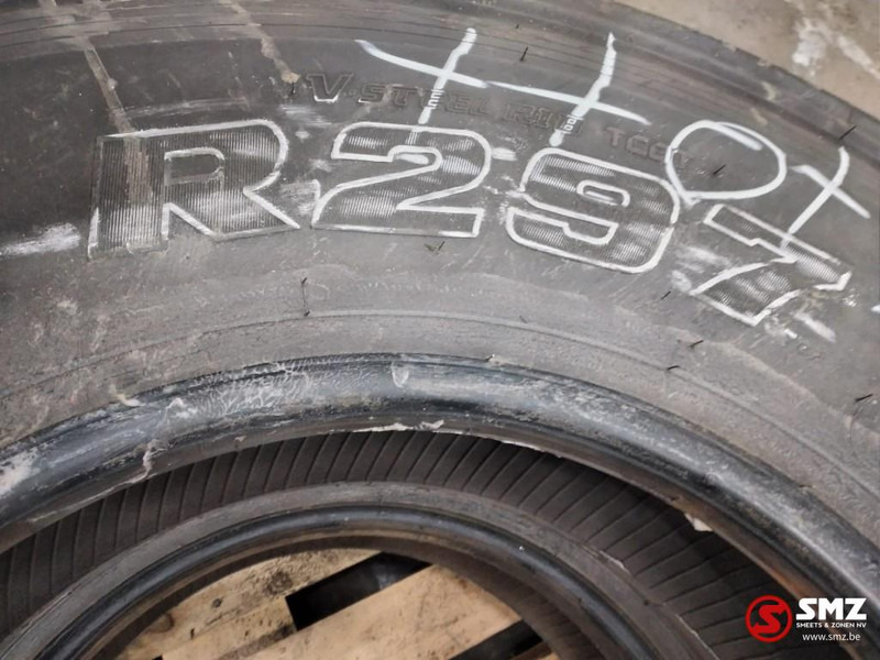 Bridgestone Occ vrachtwagenband Bridgestone R297 315/80R22.5 - צמיג עבור משאית: תמונה 3 Bridgestone Occ vrachtwagenband Bridgestone R297 315/80R22.5 - צמיג עבור משאית: תמונה 3