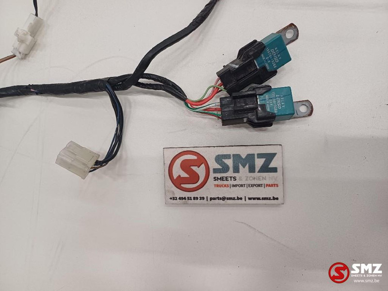 Caterpillar Air Conditioning Evaporation wire harness Caterpil - כבלים/ רתמת חוט עבור משאית: תמונה 5 Caterpillar Air Conditioning Evaporation wire harness Caterpil - כבלים/ רתמת חוט עבור משאית: תמונה 5