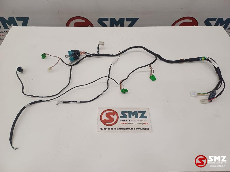 Caterpillar Air Conditioning Evaporation wire harness Caterpil - כבלים/ רתמת חוט עבור משאית: תמונה 1 Caterpillar Air Conditioning Evaporation wire harness Caterpil - כבלים/ רתמת חוט עבור משאית: תמונה 1