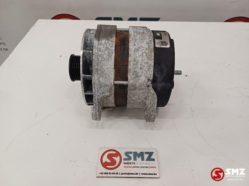 Caterpillar Alternator Caterpillar - אלטרנטור עבור ציוד לטיפול בחומרים: תמונה 1 Caterpillar Alternator Caterpillar - אלטרנטור עבור ציוד לטיפול בחומרים: תמונה 1