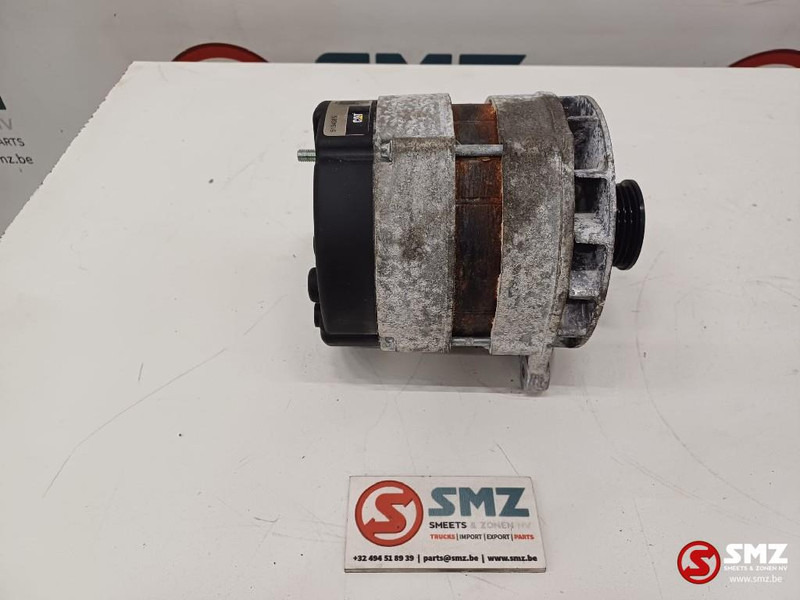 Caterpillar Alternator Caterpillar - אלטרנטור עבור ציוד לטיפול בחומרים: תמונה 2 Caterpillar Alternator Caterpillar - אלטרנטור עבור ציוד לטיפול בחומרים: תמונה 2
