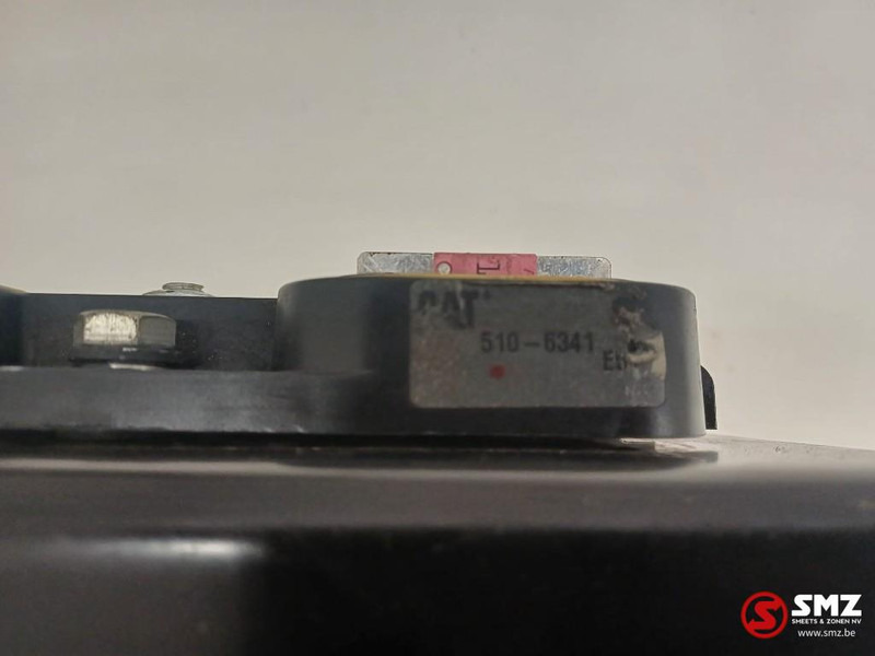 Caterpillar Fuse holder Caterpillar - מערכת חשמל עבור משאית: תמונה 3 Caterpillar Fuse holder Caterpillar - מערכת חשמל עבור משאית: תמונה 3