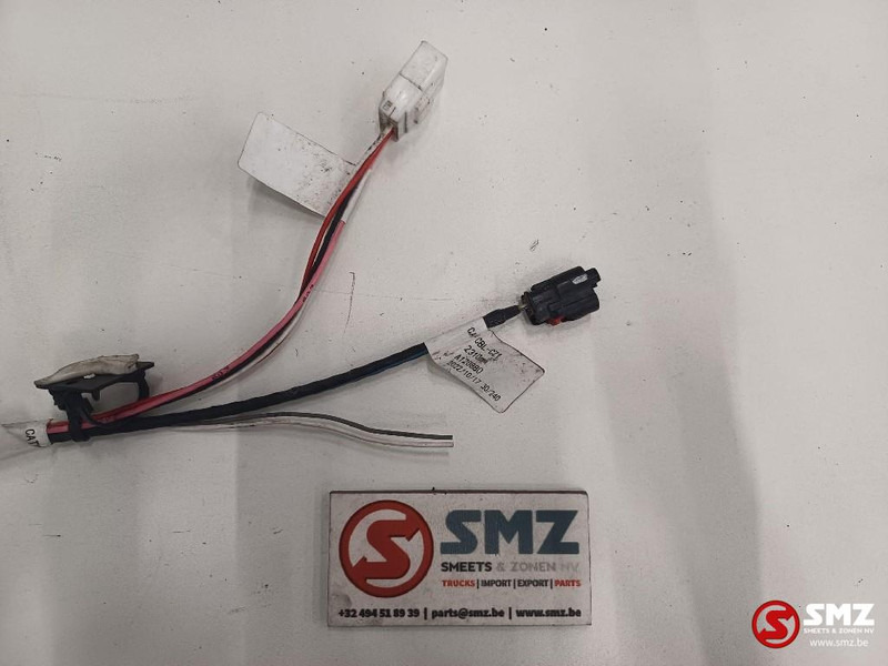 Caterpillar Lightning wire harness Caterpillar - כבלים/ רתמת חוט עבור משאית: תמונה 4 Caterpillar Lightning wire harness Caterpillar - כבלים/ רתמת חוט עבור משאית: תמונה 4