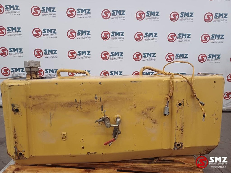 Caterpillar Occ brandstoftank D6M Caterpillar - מכל דלק: תמונה 2 Caterpillar Occ brandstoftank D6M Caterpillar - מכל דלק: תמונה 2