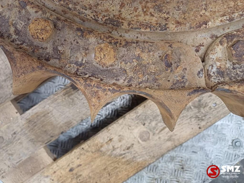 Caterpillar Occ hub sprocket + spindle D6M Caterpillar - מסגרת/ שלדה: תמונה 3 Caterpillar Occ hub sprocket + spindle D6M Caterpillar - מסגרת/ שלדה: תמונה 3