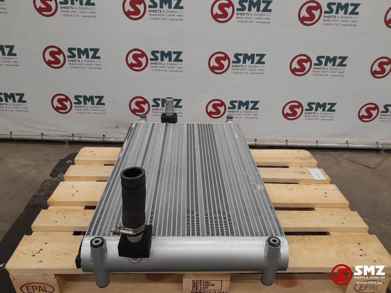 Caterpillar Radiator + hydraulic oil cooler Caterpillar - רדיאטור עבור ציוד לטיפול בחומרים: תמונה 3 Caterpillar Radiator + hydraulic oil cooler Caterpillar - רדיאטור עבור ציוד לטיפול בחומרים: תמונה 3
