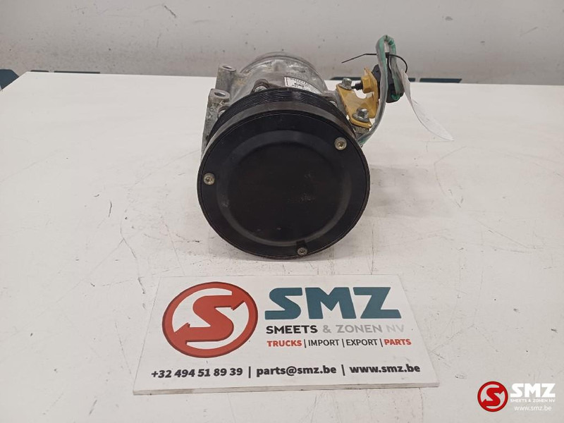 Caterpillar Refrigerant compressor Caterpillar - מנוע וחלקים עבור ציוד לטיפול בחומרים: תמונה 3 Caterpillar Refrigerant compressor Caterpillar - מנוע וחלקים עבור ציוד לטיפול בחומרים: תמונה 3