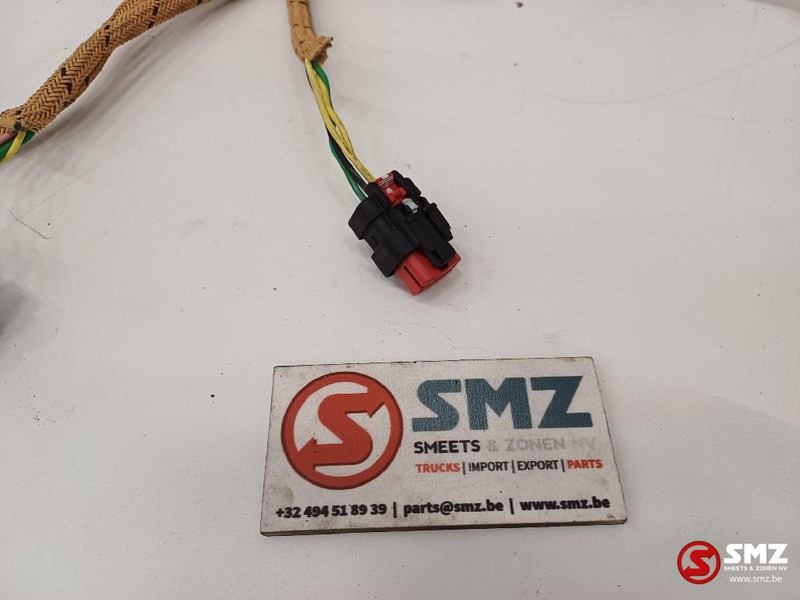Caterpillar Wire harness Caterpillar - כבלים/ רתמת חוט עבור משאית: תמונה 2 Caterpillar Wire harness Caterpillar - כבלים/ רתמת חוט עבור משאית: תמונה 2