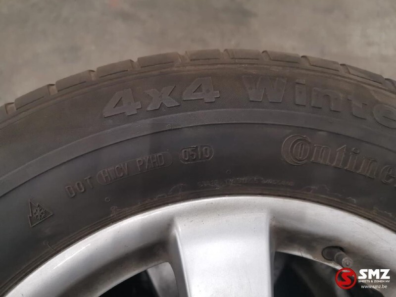 Continental Occ Band auto continental 235/65R17 wintercontact - צמיג עבור משאית: תמונה 3 Continental Occ Band auto continental 235/65R17 wintercontact - צמיג עבור משאית: תמונה 3