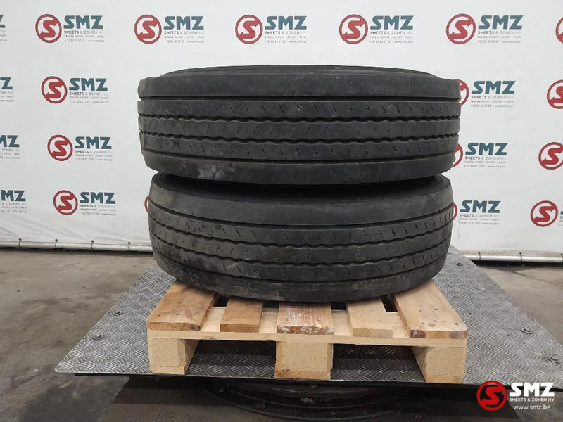 Continental Occ vrachtwagenband 315/80R22.5 156/150L Continent - צמיג עבור משאית: תמונה 1 Continental Occ vrachtwagenband 315/80R22.5 156/150L Continent - צמיג עבור משאית: תמונה 1