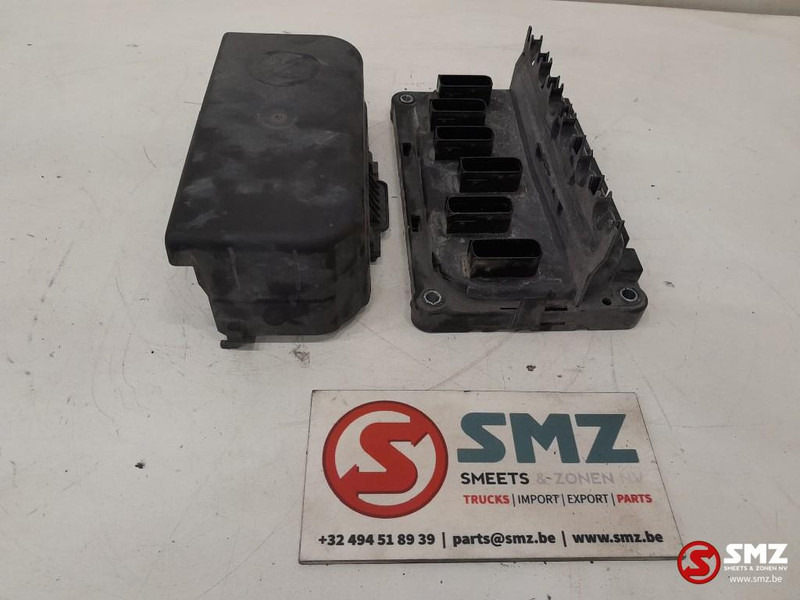 DAF Occ ECU lichtregeleenheid DAF - ECU עבור משאית: תמונה 3 DAF Occ ECU lichtregeleenheid DAF - ECU עבור משאית: תמונה 3