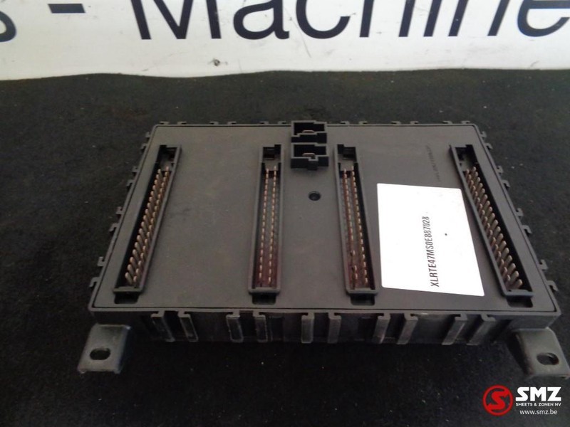 DAF Occ Zekeringskast daf 1795419 - נתיך עבור משאית: תמונה 3 DAF Occ Zekeringskast daf 1795419 - נתיך עבור משאית: תמונה 3