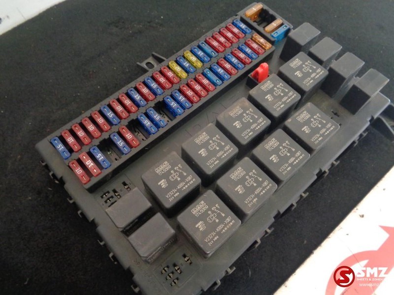 DAF Occ Zekeringskast daf 1795419 - נתיך עבור משאית: תמונה 2 DAF Occ Zekeringskast daf 1795419 - נתיך עבור משאית: תמונה 2