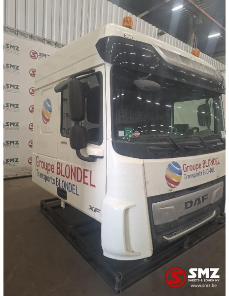 DAF Occ cabine compleet DAF - תא ופנים הרכב עבור משאית: תמונה 2 DAF Occ cabine compleet DAF - תא ופנים הרכב עבור משאית: תמונה 2