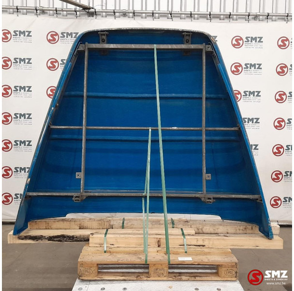 DAF Occ dakspoiler XF95 DAF - אווירודינמיקה/ ספוילר עבור משאית: תמונה 2 DAF Occ dakspoiler XF95 DAF - אווירודינמיקה/ ספוילר עבור משאית: תמונה 2