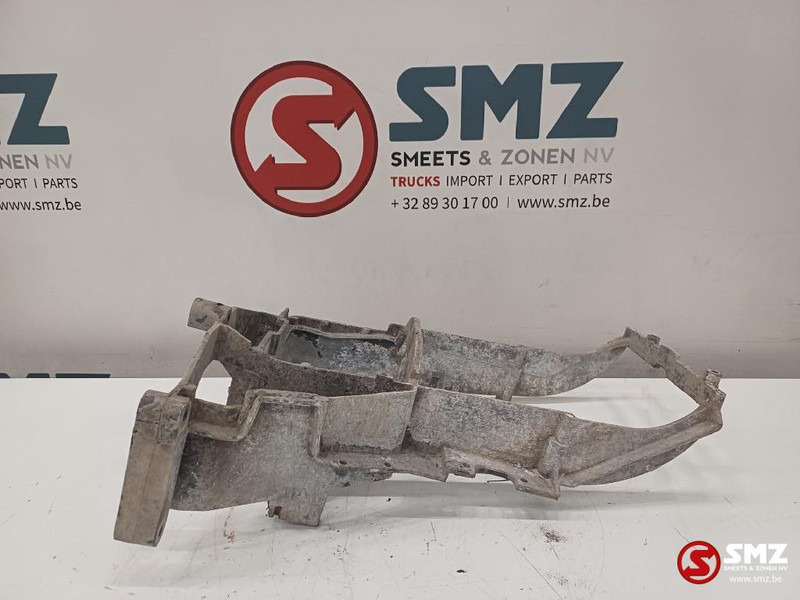 DAF Occ koplampsteun rechts DAF - פנס קדמי עבור משאית: תמונה 2 DAF Occ koplampsteun rechts DAF - פנס קדמי עבור משאית: תמונה 2