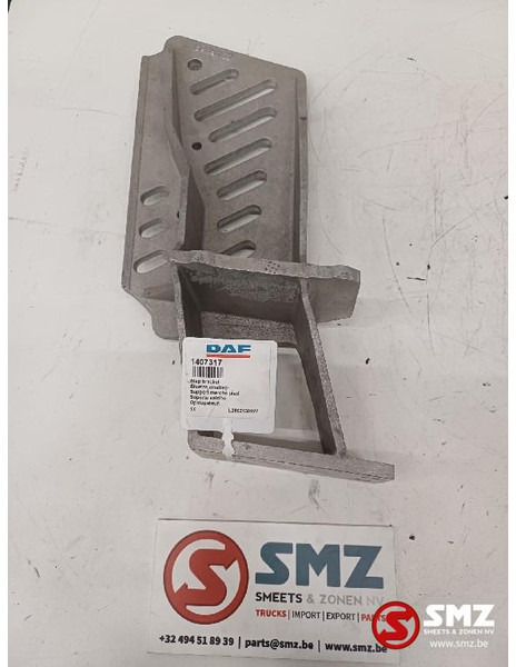 DAF Opstapsteun links daf - תא ופנים הרכב עבור משאית: תמונה 2 DAF Opstapsteun links daf - תא ופנים הרכב עבור משאית: תמונה 2