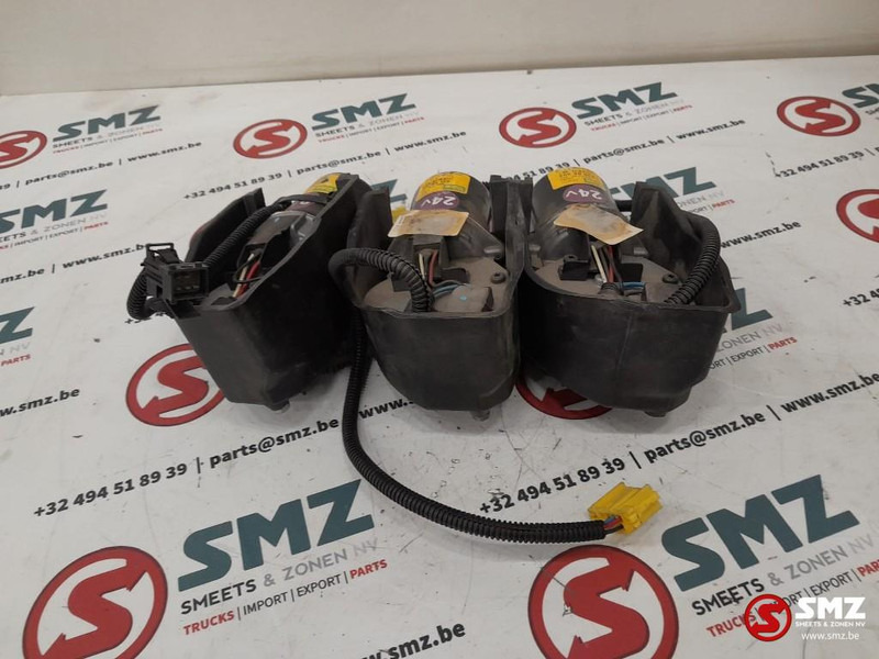 DAF Set van 3 ruitenwissermotors DAF - מגב עבור משאית: תמונה 5 DAF Set van 3 ruitenwissermotors DAF - מגב עבור משאית: תמונה 5