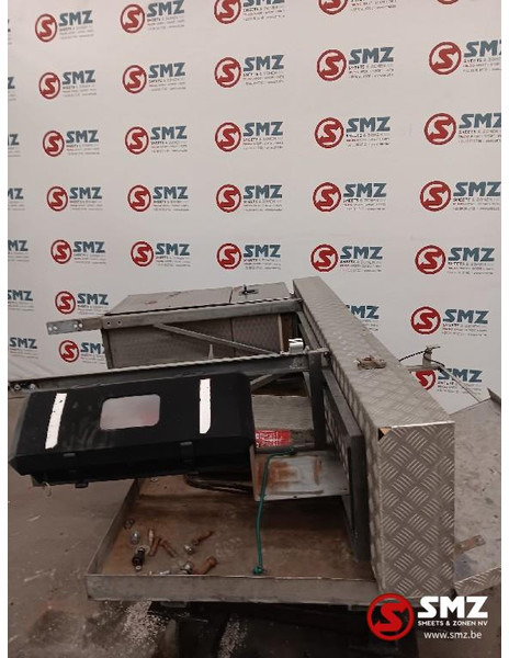 Diversen Occ materiaalkist 40cmx55cmx93cm - מסגרת/ שלדה עבור משאית: תמונה 3 Diversen Occ materiaalkist 40cmx55cmx93cm - מסגרת/ שלדה עבור משאית: תמונה 3