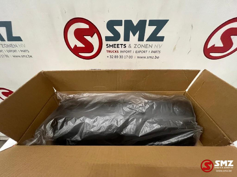 Iveco Afdekkap spiegel rechts - מראה פנימית עבור משאית: תמונה 4 Iveco Afdekkap spiegel rechts - מראה פנימית עבור משאית: תמונה 4