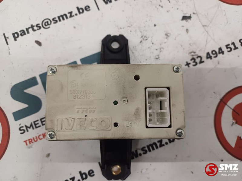 Iveco Occ ECU centrale vergrendeling Iveco - ECU עבור משאית: תמונה 2 Iveco Occ ECU centrale vergrendeling Iveco - ECU עבור משאית: תמונה 2