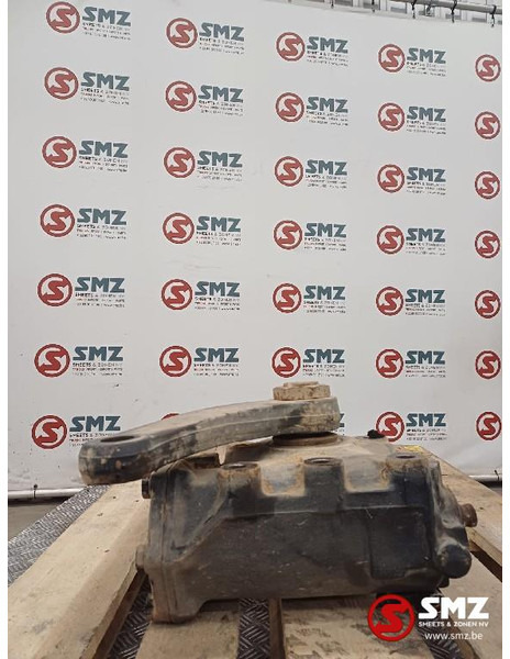 Iveco Occ Stuurhuis Iveco - ציוד היגוי עבור משאית: תמונה 1 Iveco Occ Stuurhuis Iveco - ציוד היגוי עבור משאית: תמונה 1