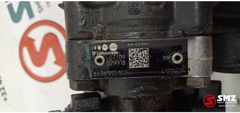 Iveco Occ luchtcompressor + stuuurbekrachtigingspomp F3A - מנוע וחלקים עבור משאית: תמונה 4 Iveco Occ luchtcompressor + stuuurbekrachtigingspomp F3A - מנוע וחלקים עבור משאית: תמונה 4