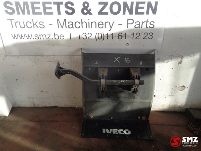 Iveco Occ spatbord rechts iveco stralis - כנפון עבור משאית: תמונה 1 Iveco Occ spatbord rechts iveco stralis - כנפון עבור משאית: תמונה 1