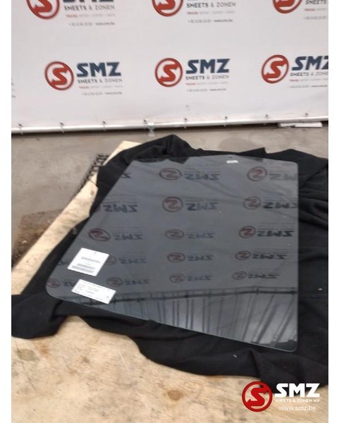 Iveco Occ zijruit links Iveco Eurocargo/Eurotech - חלון וחלקים עבור משאית: תמונה 1 Iveco Occ zijruit links Iveco Eurocargo/Eurotech - חלון וחלקים עבור משאית: תמונה 1