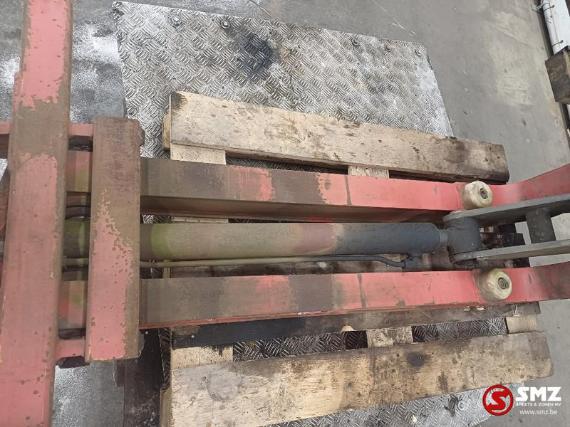 Kinshofer Occ pallethaak KM461 Kinshofer - צרופה עבור ציוד לטיפול בחומרים: תמונה 5 Kinshofer Occ pallethaak KM461 Kinshofer - צרופה עבור ציוד לטיפול בחומרים: תמונה 5