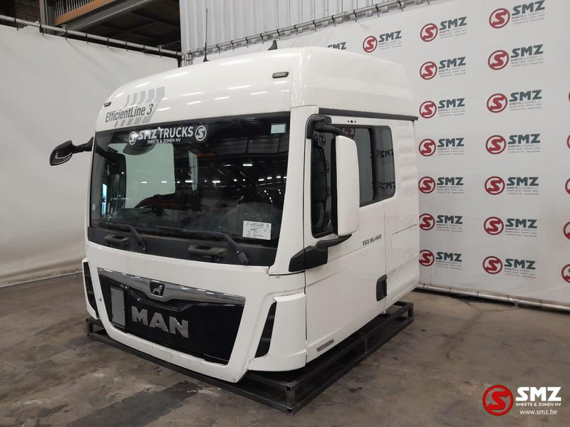 MAN Occ Cabine compleet MAN TGX EURO 6 - תא ופנים הרכב עבור משאית: תמונה 3 MAN Occ Cabine compleet MAN TGX EURO 6 - תא ופנים הרכב עבור משאית: תמונה 3
