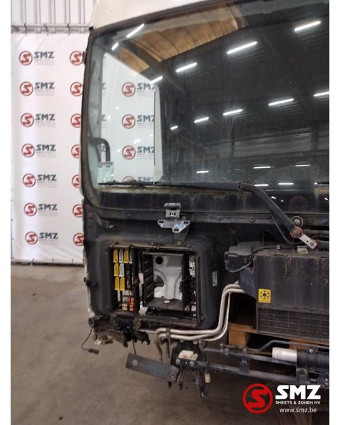 MAN Occ Cabine compleet MAN TGX euro 5 - תא ופנים הרכב עבור משאית: תמונה 4 MAN Occ Cabine compleet MAN TGX euro 5 - תא ופנים הרכב עבור משאית: תמונה 4