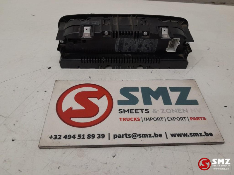 MAN Occ airconditioningsregelaar MAN - מערכת חשמל עבור משאית: תמונה 2 MAN Occ airconditioningsregelaar MAN - מערכת חשמל עבור משאית: תמונה 2