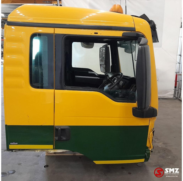 MAN Occ cabine RHD MAN TGS - תא ופנים הרכב עבור משאית: תמונה 5 MAN Occ cabine RHD MAN TGS - תא ופנים הרכב עבור משאית: תמונה 5