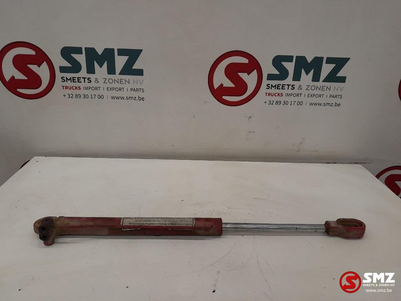 MAN Occ cabinekantelcilinder MAN - מסגרת/ שלדה עבור משאית: תמונה 1 MAN Occ cabinekantelcilinder MAN - מסגרת/ שלדה עבור משאית: תמונה 1