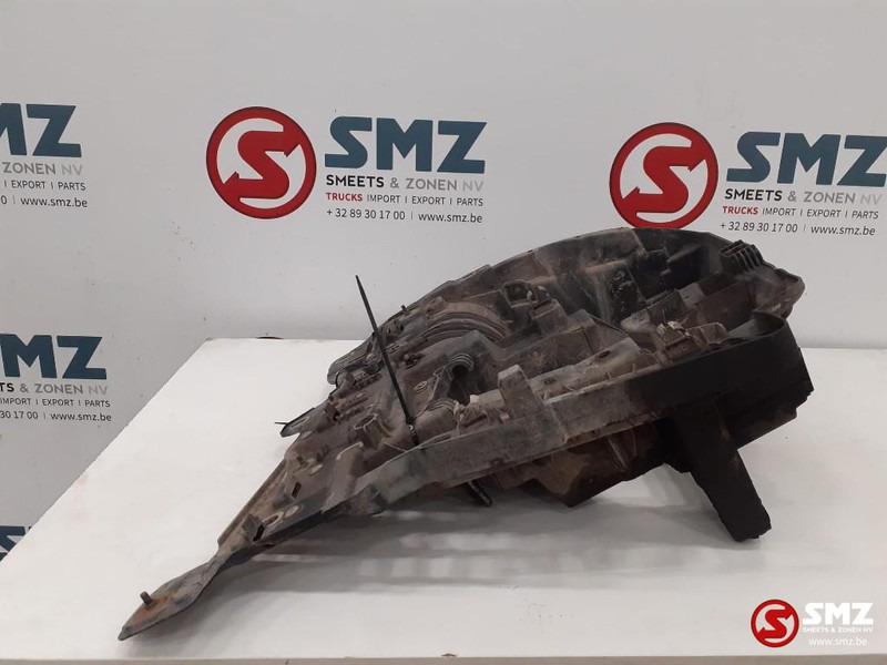 MAN Occ koplampsteun links MAN - פנס קדמי עבור משאית: תמונה 1 MAN Occ koplampsteun links MAN - פנס קדמי עבור משאית: תמונה 1