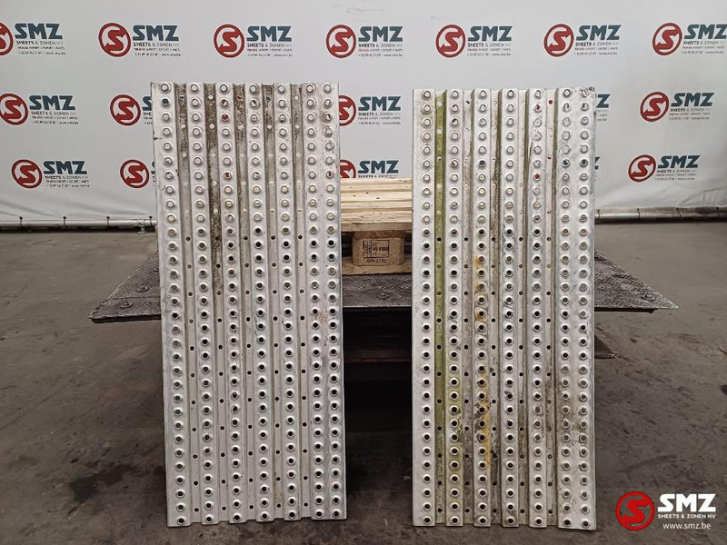 MAN Occ set bordesplaten MAN - מסגרת/ שלדה עבור משאית: תמונה 1 MAN Occ set bordesplaten MAN - מסגרת/ שלדה עבור משאית: תמונה 1