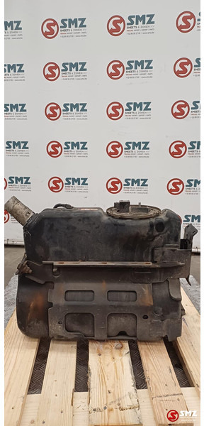 Mercedes-Benz Occ AdBluetank 25L + AdBlueniveausensor Mercedes - מערכת דלק עבור משאית: תמונה 1 Mercedes-Benz Occ AdBluetank 25L + AdBlueniveausensor Mercedes - מערכת דלק עבור משאית: תמונה 1