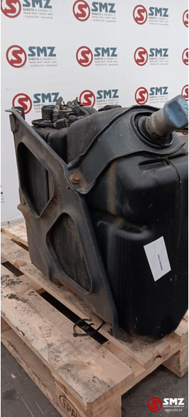 Mercedes-Benz Occ AdBluetank Mercedes - מערכת דלק עבור משאית: תמונה 3 Mercedes-Benz Occ AdBluetank Mercedes - מערכת דלק עבור משאית: תמונה 3