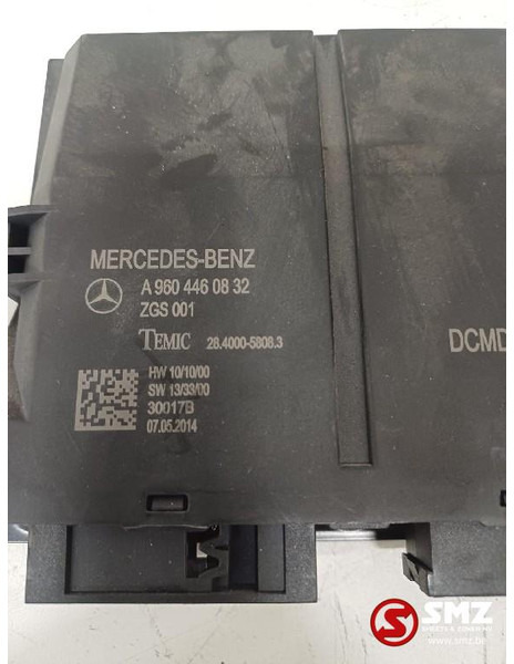 Mercedes-Benz Occ ECU linkerdeur besturingseenheid Mercedes - ECU עבור משאית: תמונה 3 Mercedes-Benz Occ ECU linkerdeur besturingseenheid Mercedes - ECU עבור משאית: תמונה 3